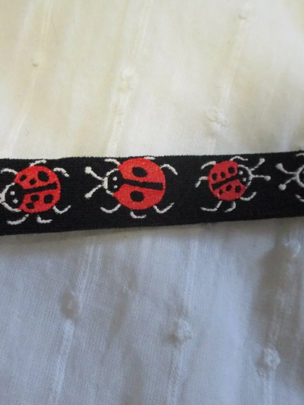Cat collar-Beastie Bands Ladybugs
